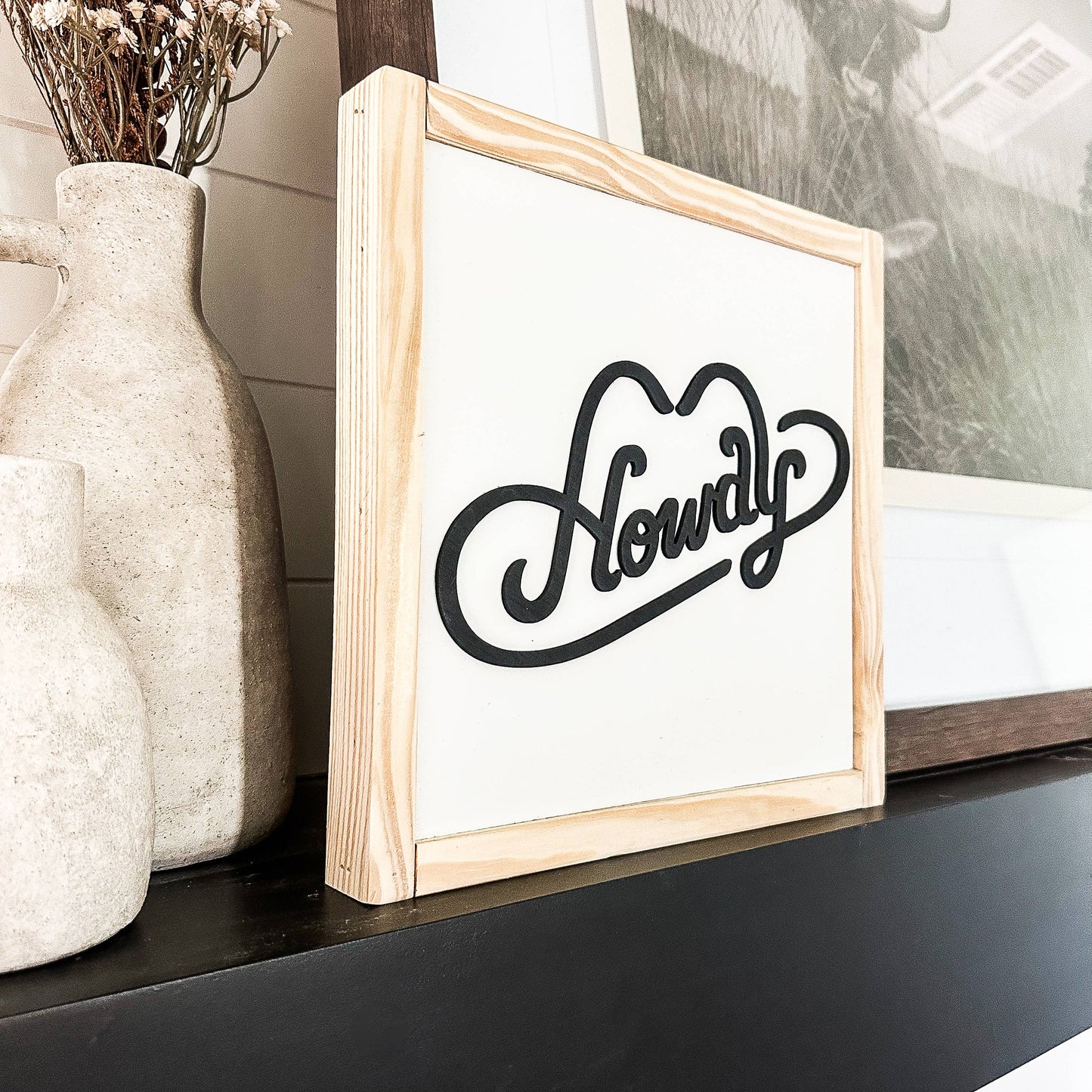 'Howdy' Wood Sign