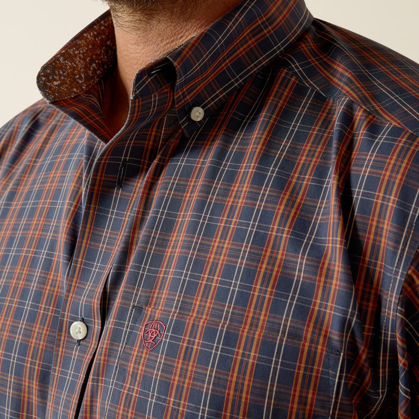 Men's Ariat Wrinkle Free Iker Button Down Shirt