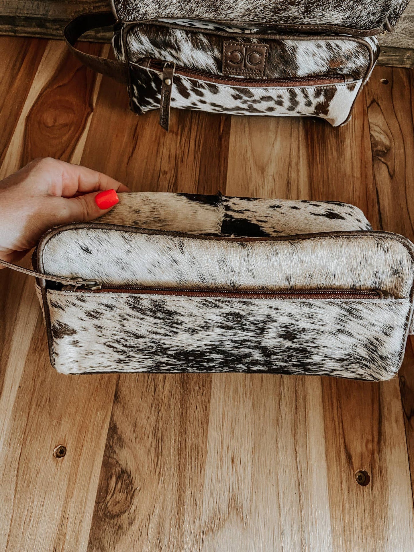 Cowhide Toiletry Bag