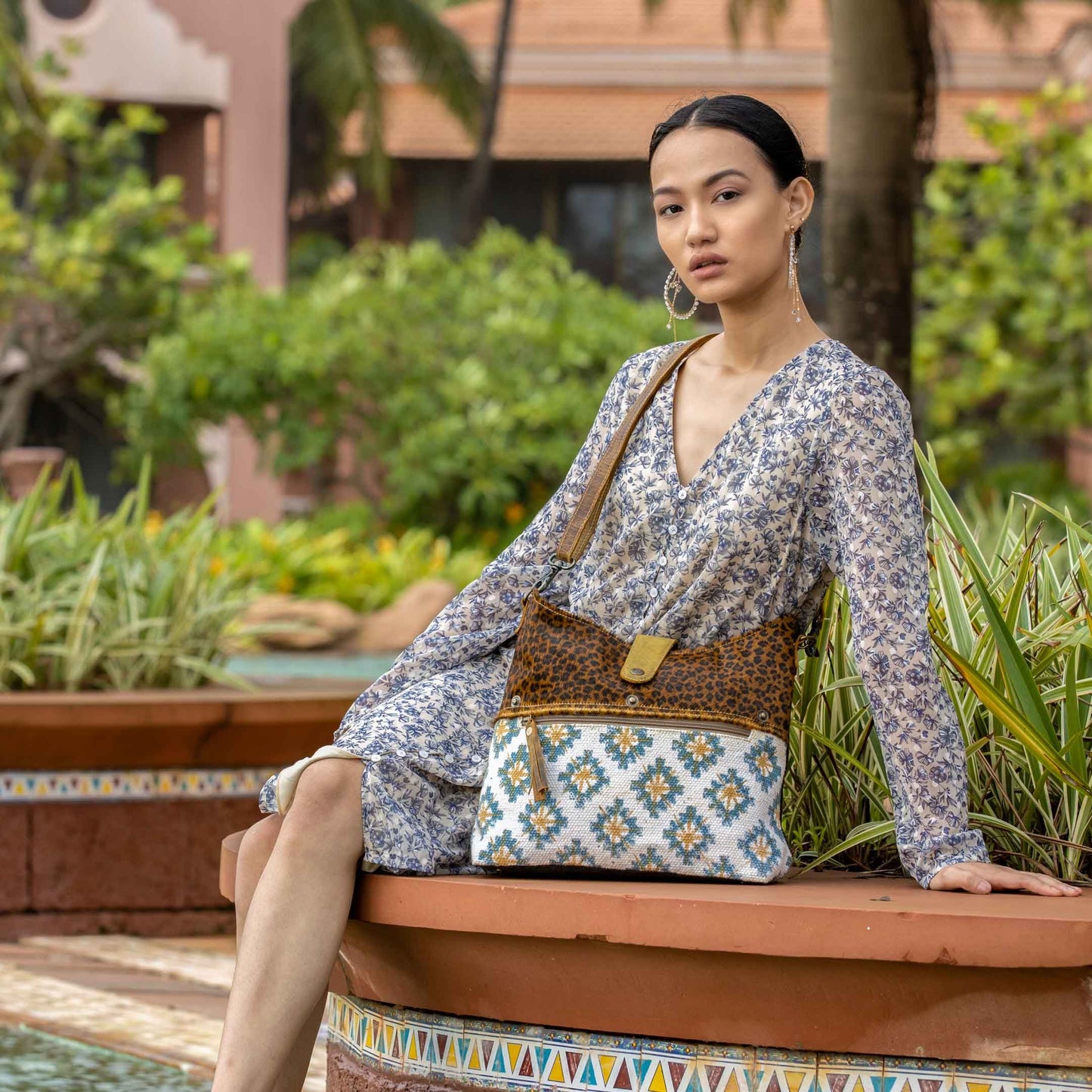 Myra Bounce Back Shoulder Bag