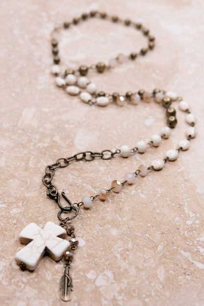 Valerie Necklace in White