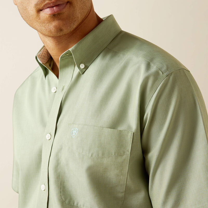 Men's Ariat Wrinkle Free Solid Classic Fit Shirt