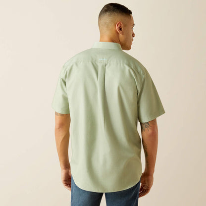 Men's Ariat Wrinkle Free Solid Classic Fit Shirt