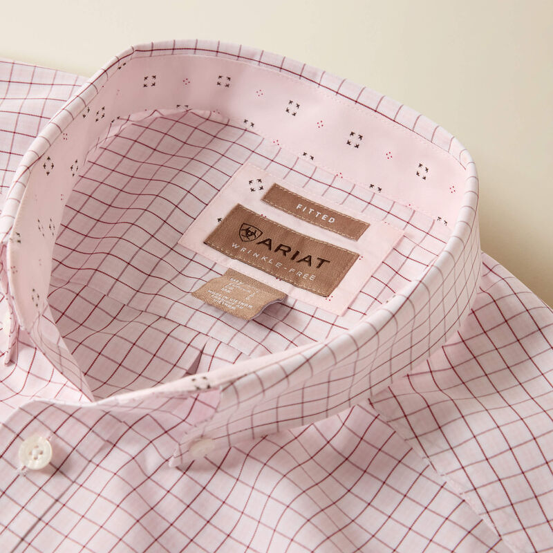 Men's Ariat Wrinkle Free Wenzel Fitted Shirt - Barely Pink Plaid