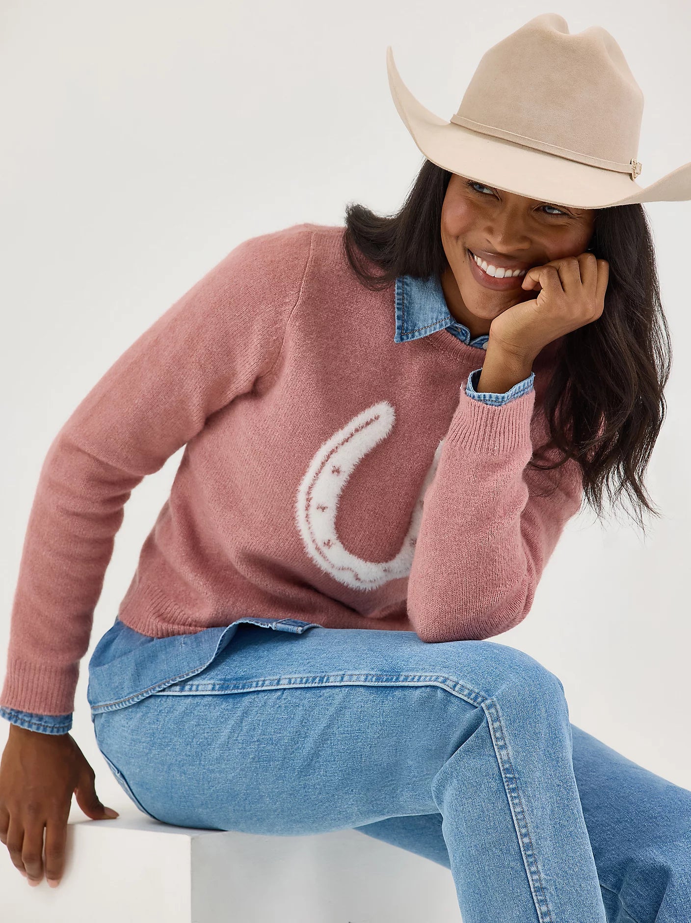 Women's Wrangler Retro Horseshoe Sweater