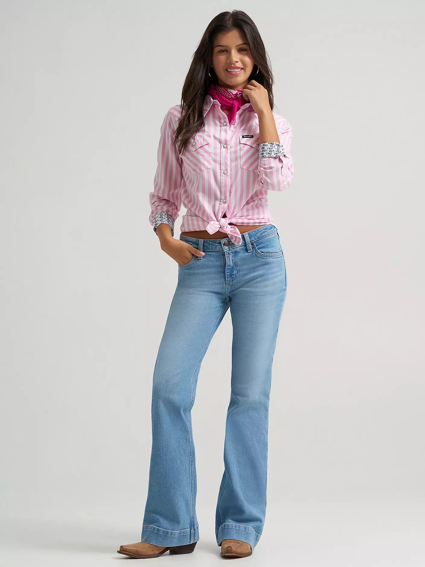 Women's Wrangler Olivia Western Slim Snap Shirt - Pink Stripes