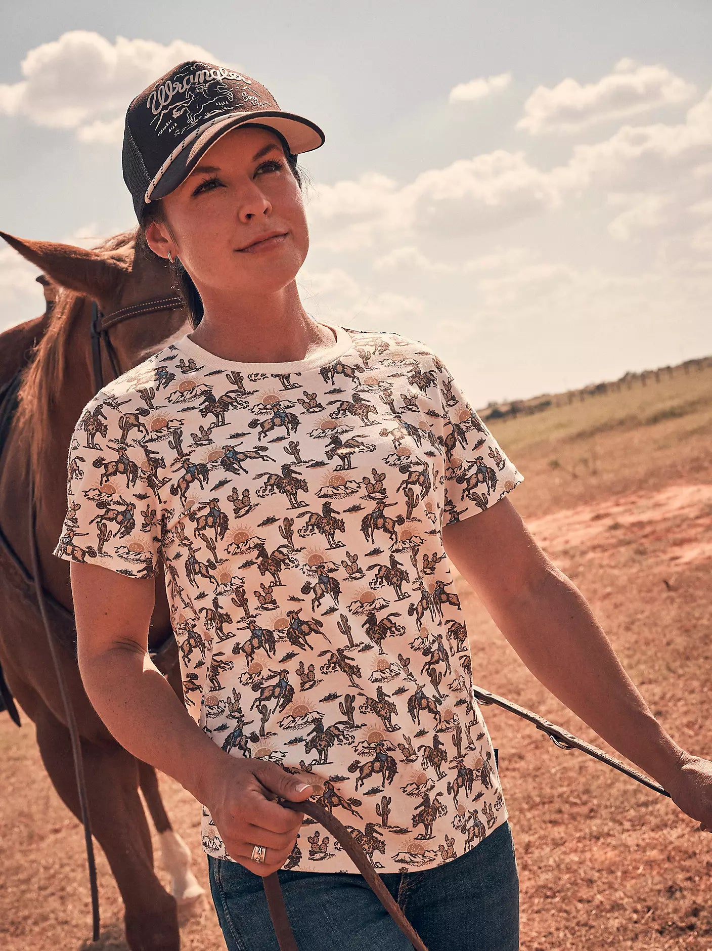 Women's Wrangler All Over Print Slim Tee - Cream Lasso
