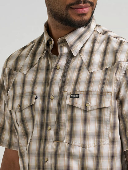 Men's Wrangler All Terrain Gear Men's Plaid Performance Shirt
