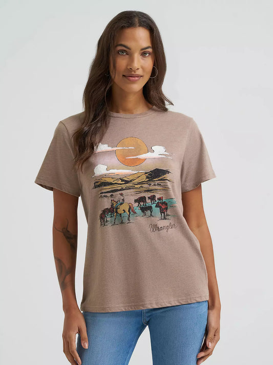 Women's Wrangler Graphic T-Shirt - Desert Landscape