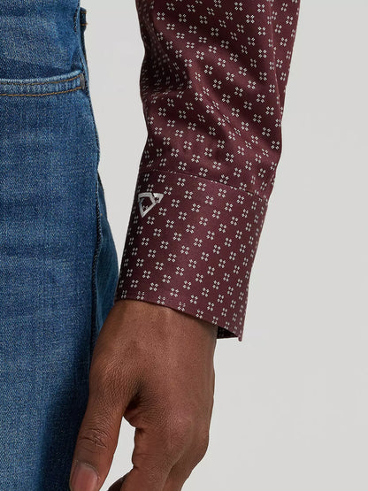 Men's Wrangler Cody Johnson Button Down Shirt - Wine