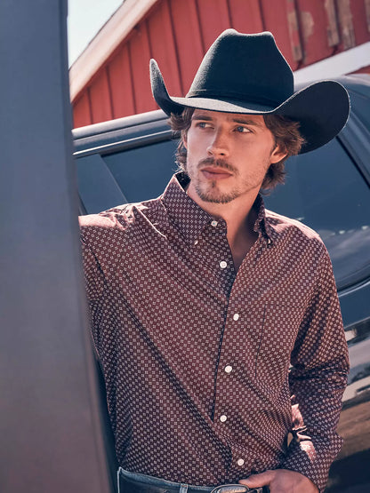 Men's Wrangler Cody Johnson Button Down Shirt - Wine