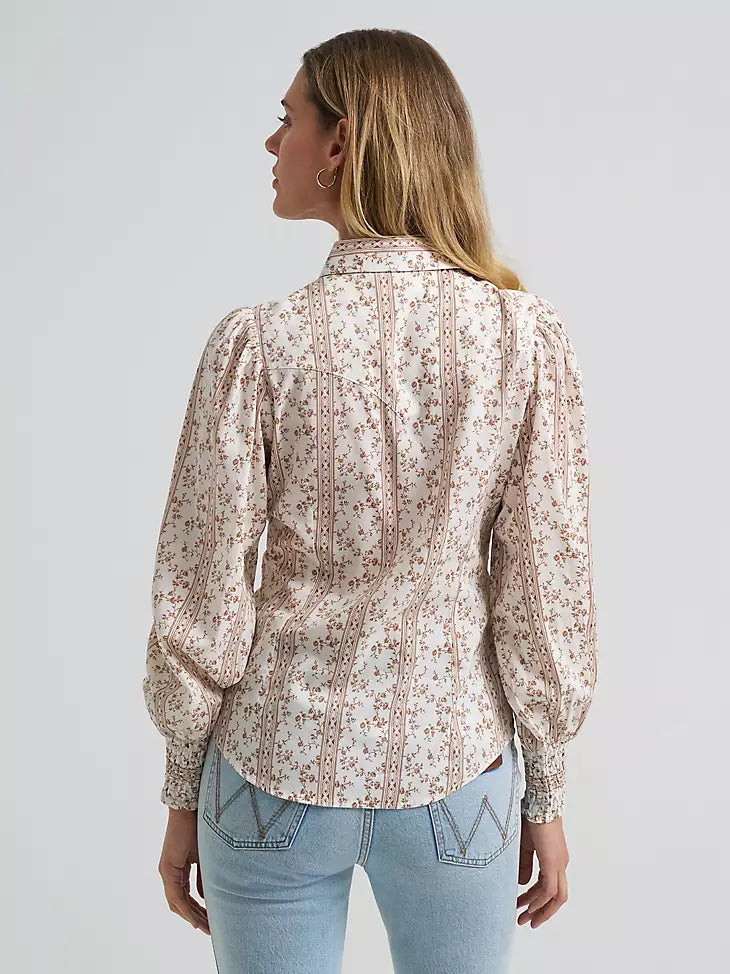 Women's Wrangler Smoked Sleeve Snap Blouse