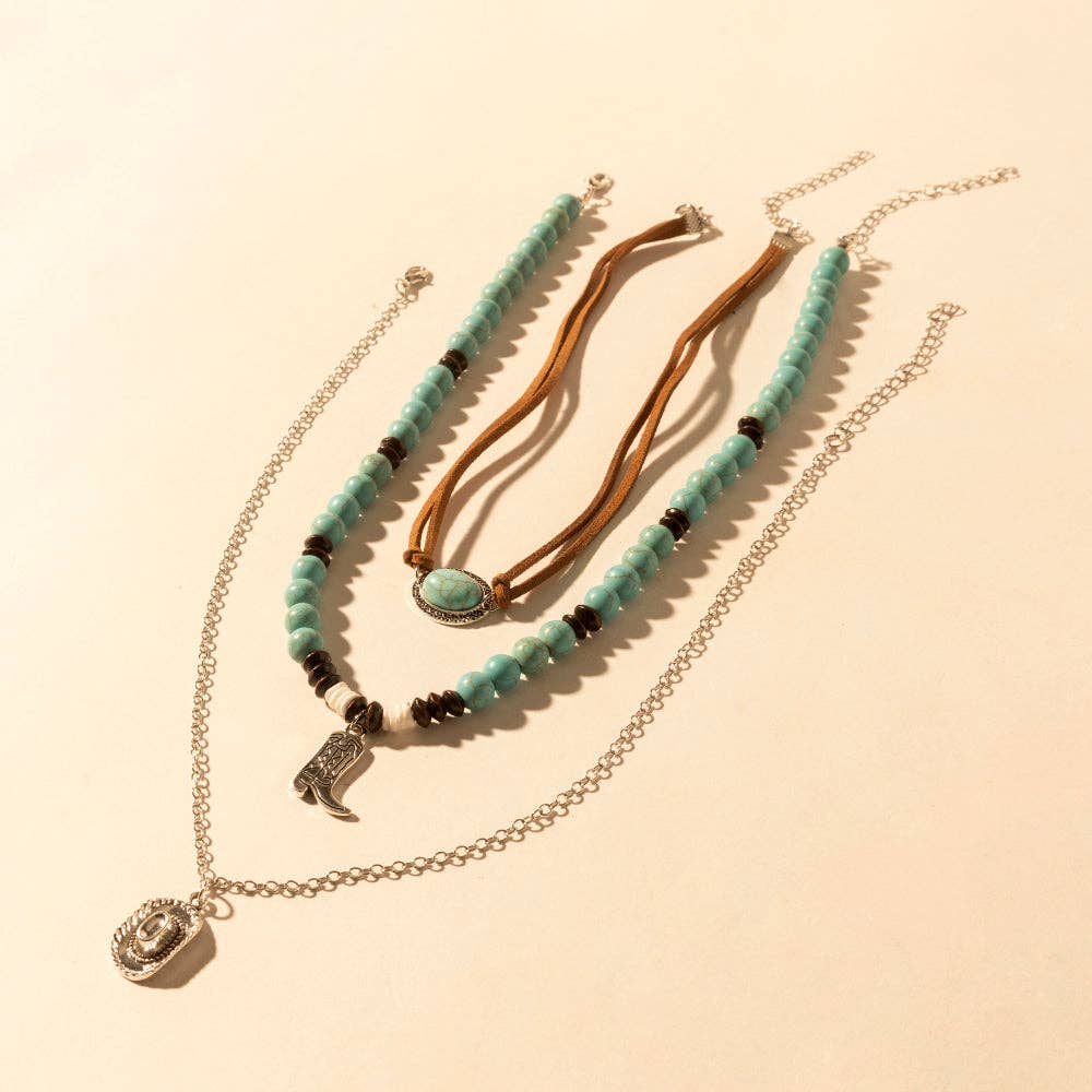 Turquoise Beads and Horseshoe