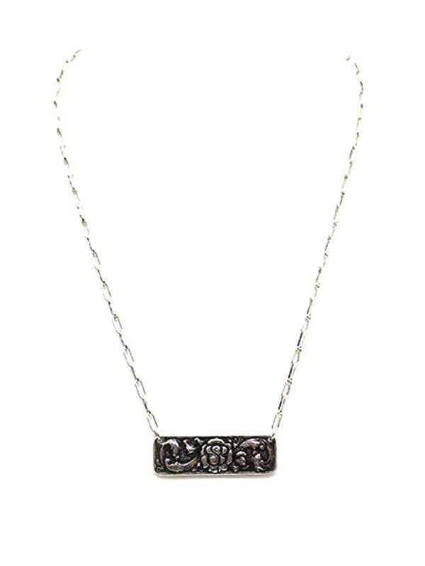 Western Rose Pendant Necklace