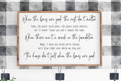 'The Bones' lyrics Maren Morris - Wooden Sign