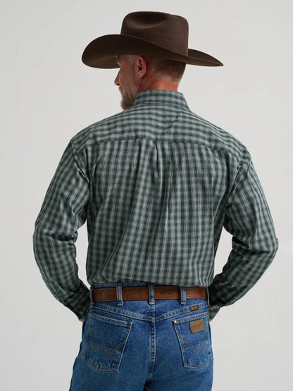 Men's Wrangler George Strait™ Plaid Shirt - Green