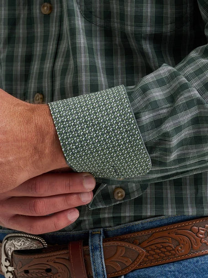 Men's Wrangler George Strait™ Plaid Shirt - Green