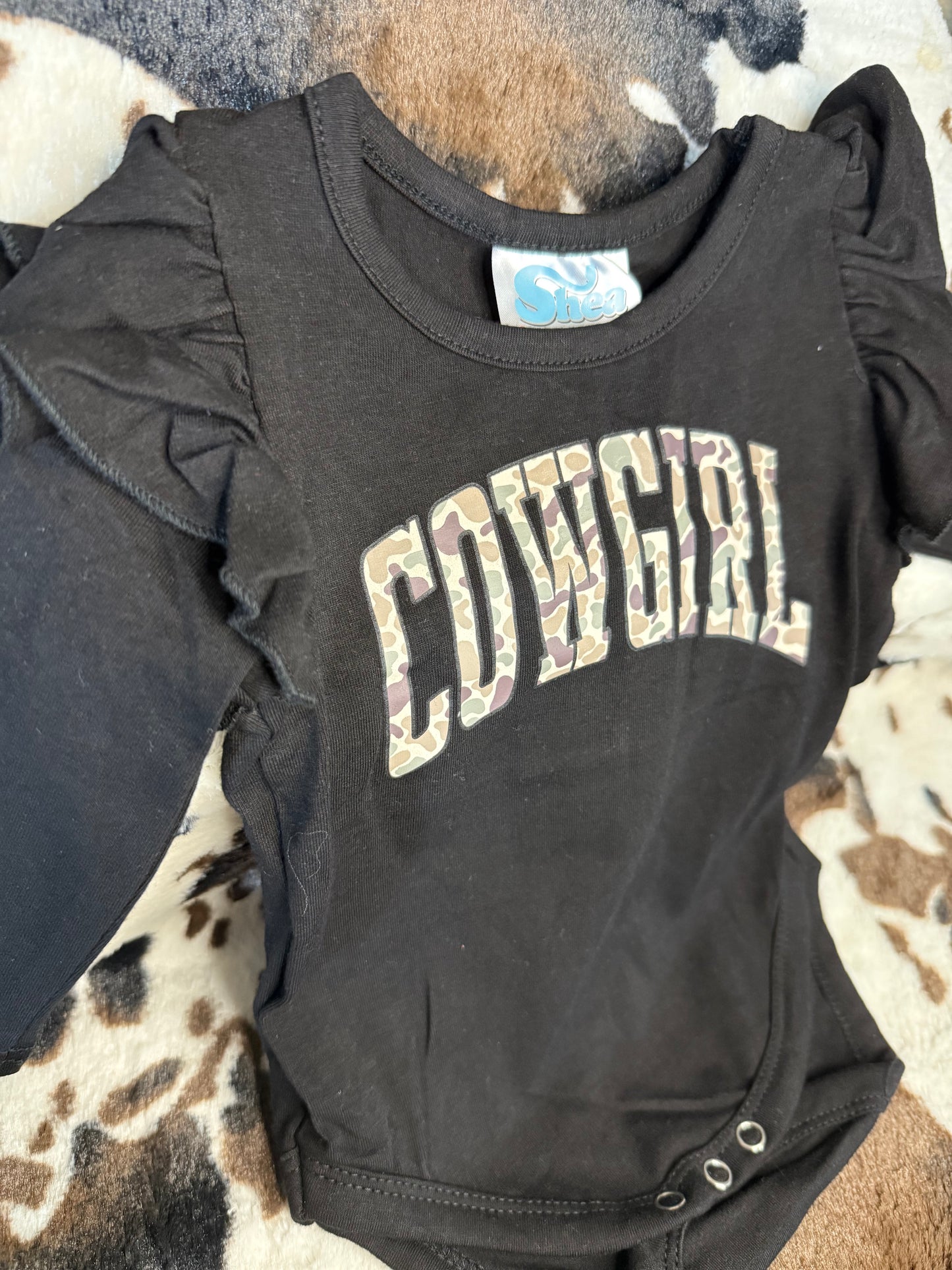 Girl's Shea Baby Camo 'Cowgirl' L/S Onesie/Shirt