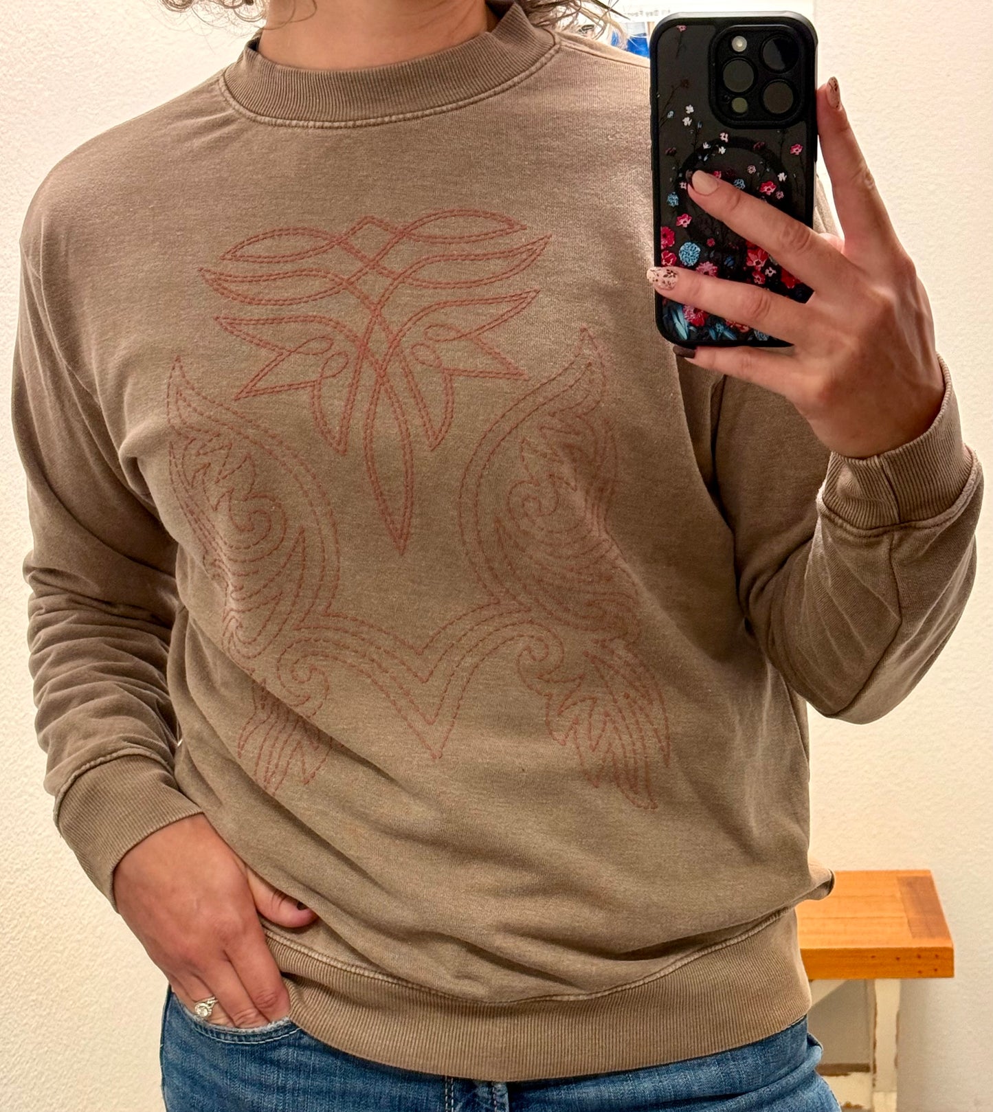 Women's Western Boot Toe Stich Graphic Sweatshirt - Mineral Taupe