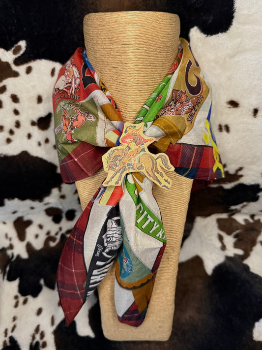 Women's XOXO Wallpaper Cowboy Scarf Slide