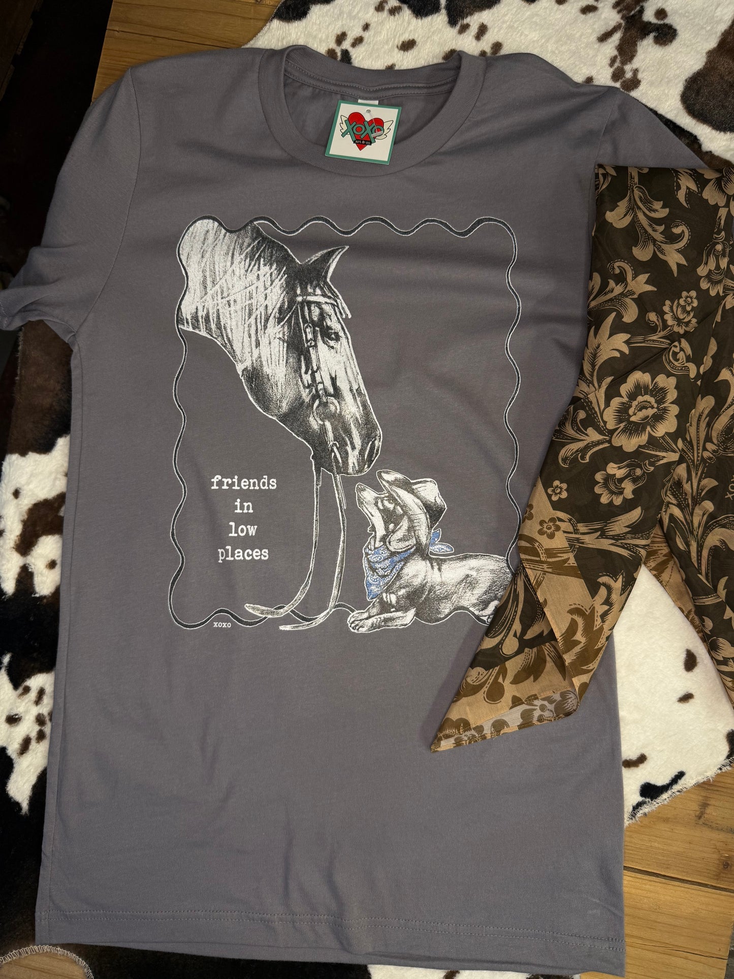Women's XOXO Friends in Low Places T-shirt