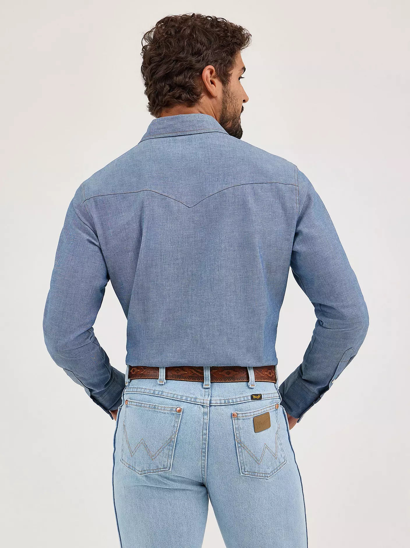Men's Wrangler Cowboy Cut® Long Sleeve Western Snap Chambray Work Shirt