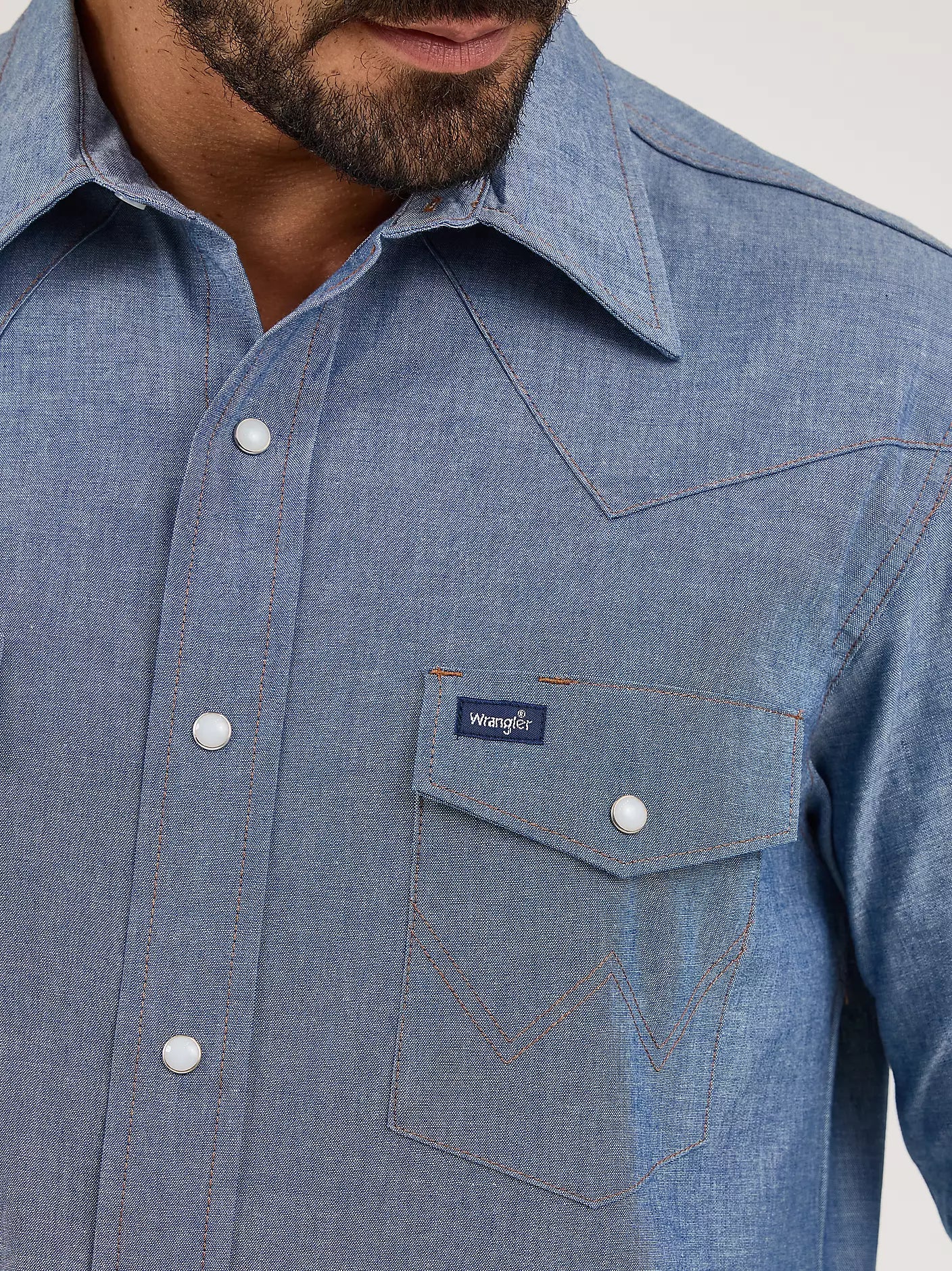 Men's Wrangler Cowboy Cut® Long Sleeve Western Snap Chambray Work Shirt