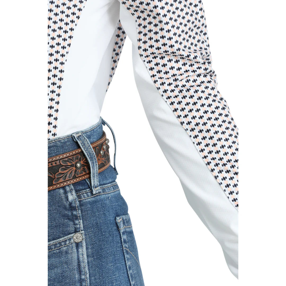 Women's Cinch White Geometric Print Hybrid Snap Shirt