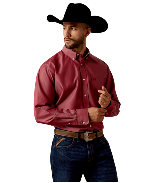 Men's Ariat Wrinkle Free Solid Pinpoint Oxford Classic Fit Shirt - Rhubarb