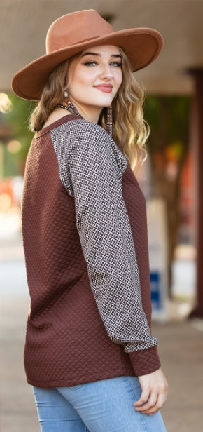 Women's Quilted Geometric Print Long Sleeve Top
