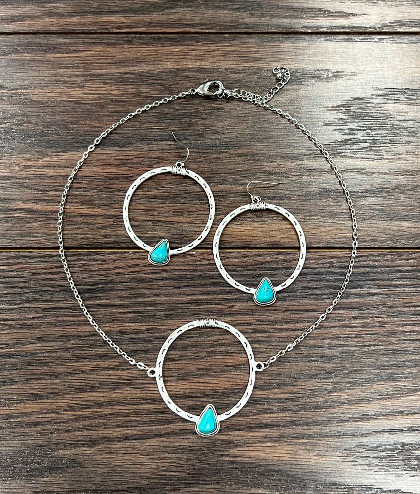 Boho Turquoise Necklace Set