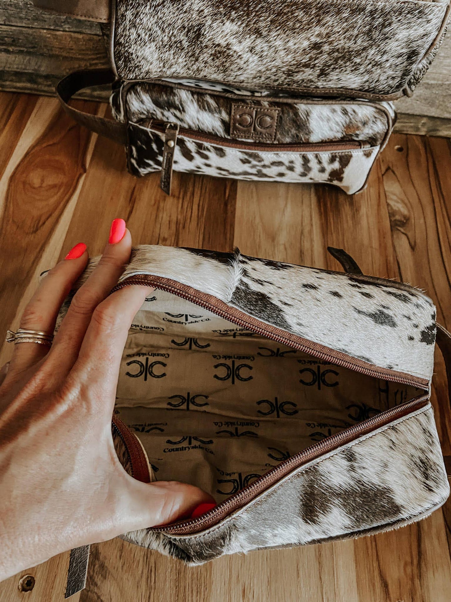 Cowhide Toiletry Bag
